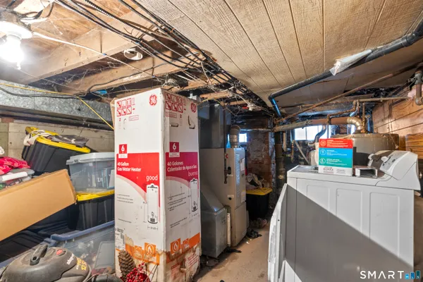 $500,000 | 148 Pleasant Street, Enfield, CT 06082