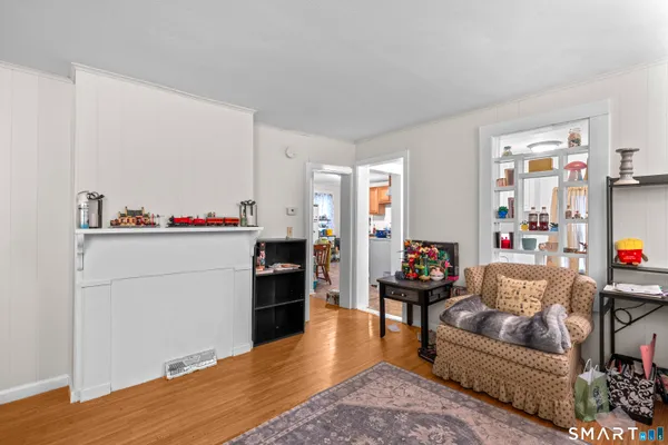 $500,000 | 148 Pleasant Street, Enfield, CT 06082