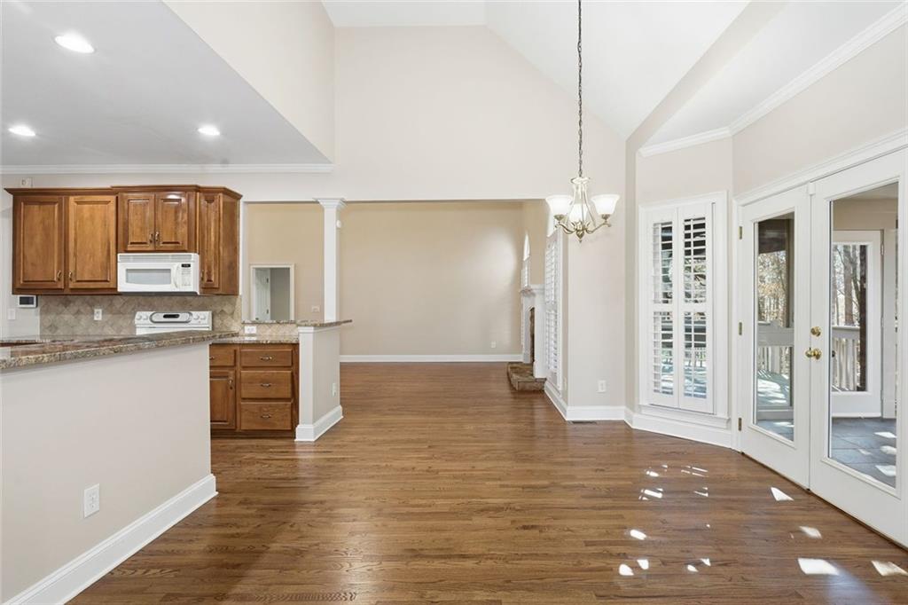 211 Montana Way Canton, GA 30114 - Photo 13 of 38