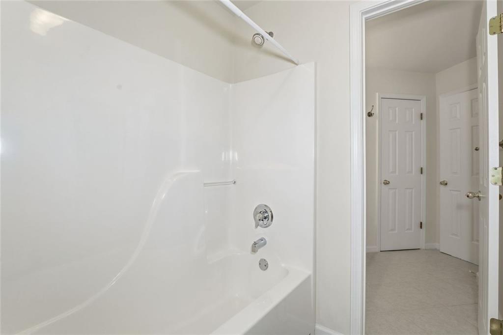 211 Montana Way Canton, GA 30114 - Photo 29 of 38