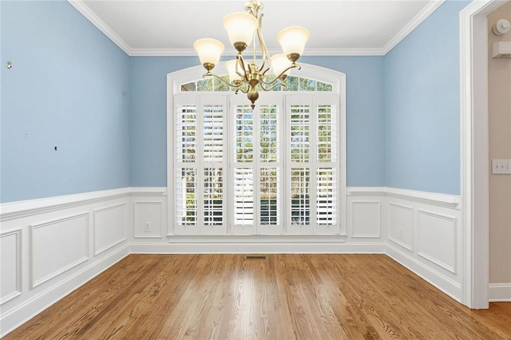 211 Montana Way Canton, GA 30114 - Photo 6 of 38