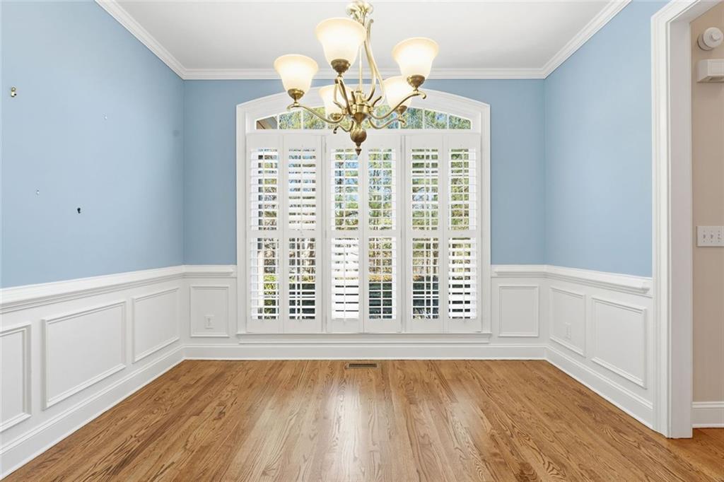 211 Montana Way Canton, GA 30114 - Photo 6 of 38