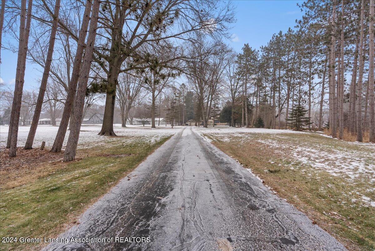 580 North Waverly Road Dimondale, MI 48821 - Photo 11 of 56 52-Media Jett - 57