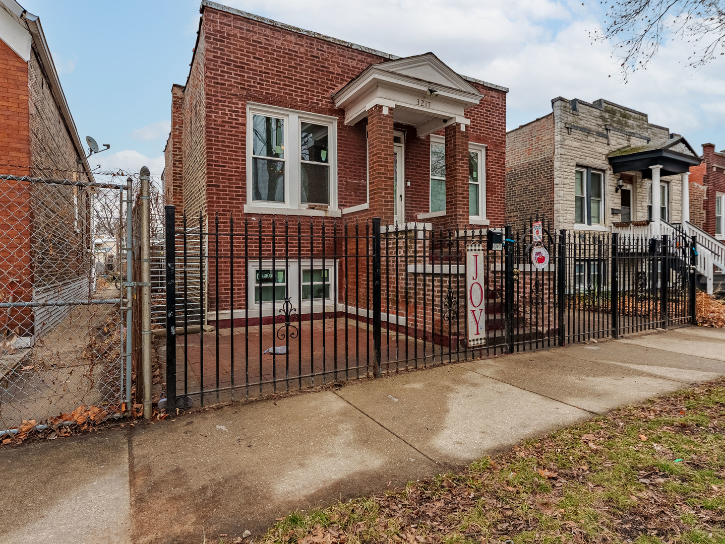 3217 South Ridgeway Avenue Chicago, IL 60623 - Photo 1 of 17 Gallery Image 1