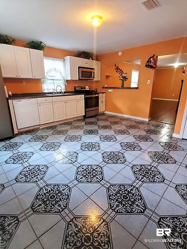 202 West Myrtle Avenue Foley, AL 36535 - Photo 9 of 23