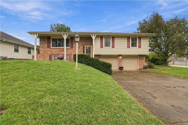 $265,000 | 16312 East 38th Street South, Independence, MO 64055