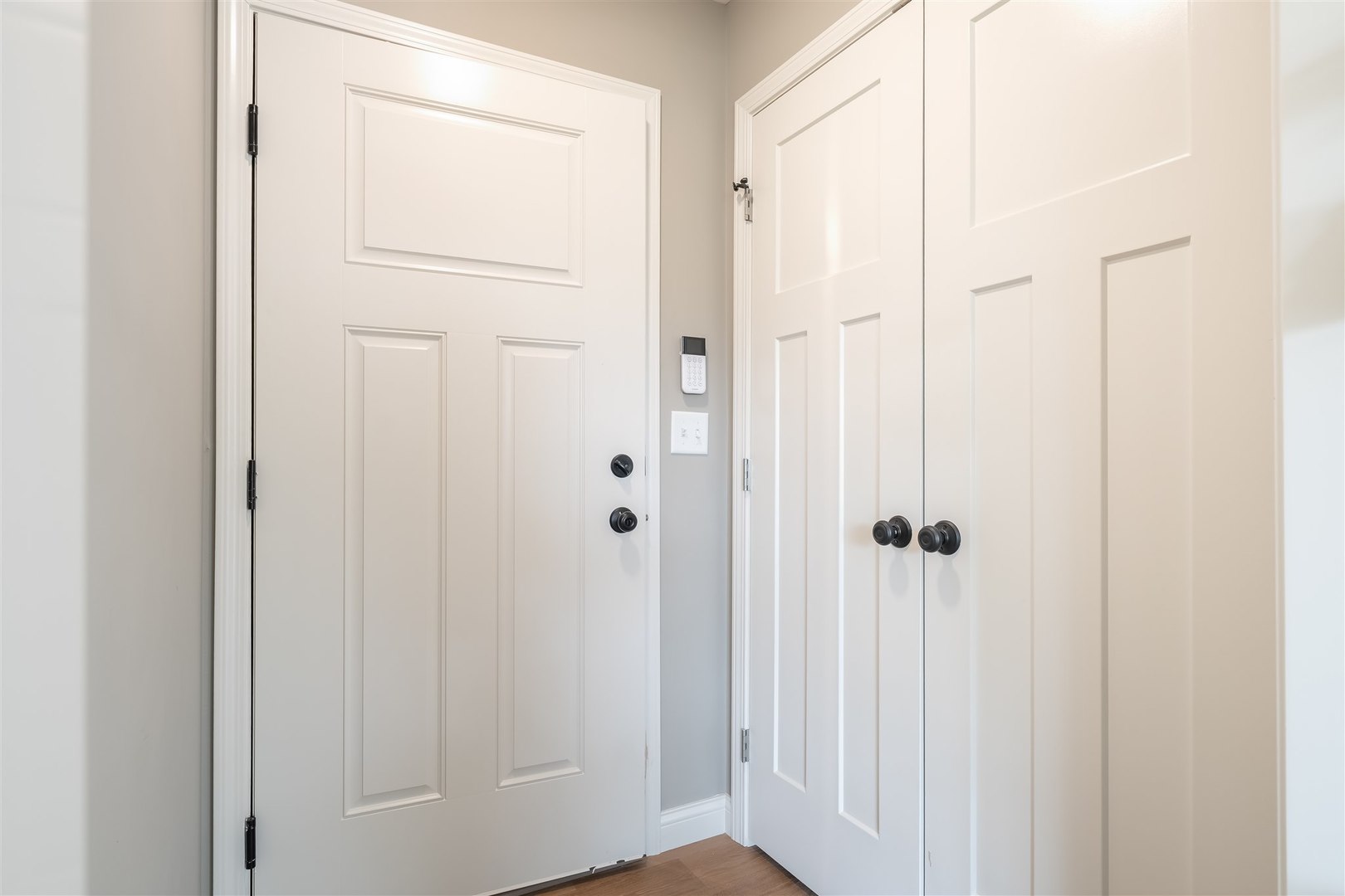 2512 Savanna Road Bloomington, IL 61705 - Photo 17 of 31 a view of a bathroom