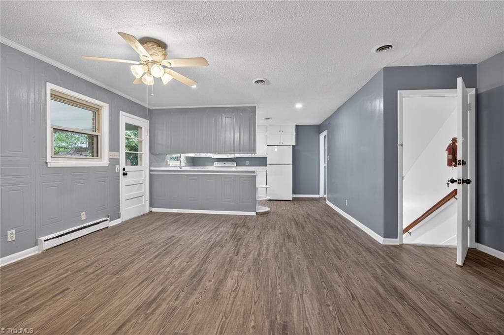 113 Green Valley Road Greensboro, NC 27403 - Photo 14 of 45