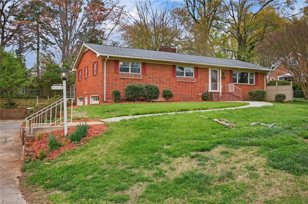 113 Green Valley Road Greensboro, NC 27403 - Photo 2 of 45