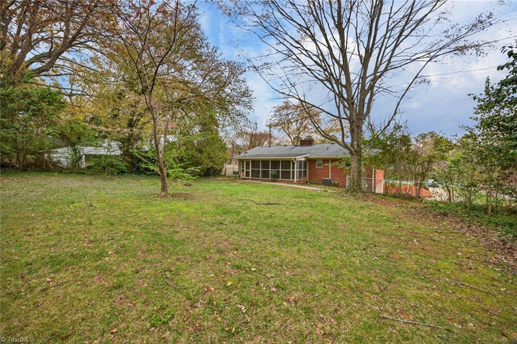 113 Green Valley Road Greensboro, NC 27403 - Photo 41 of 45