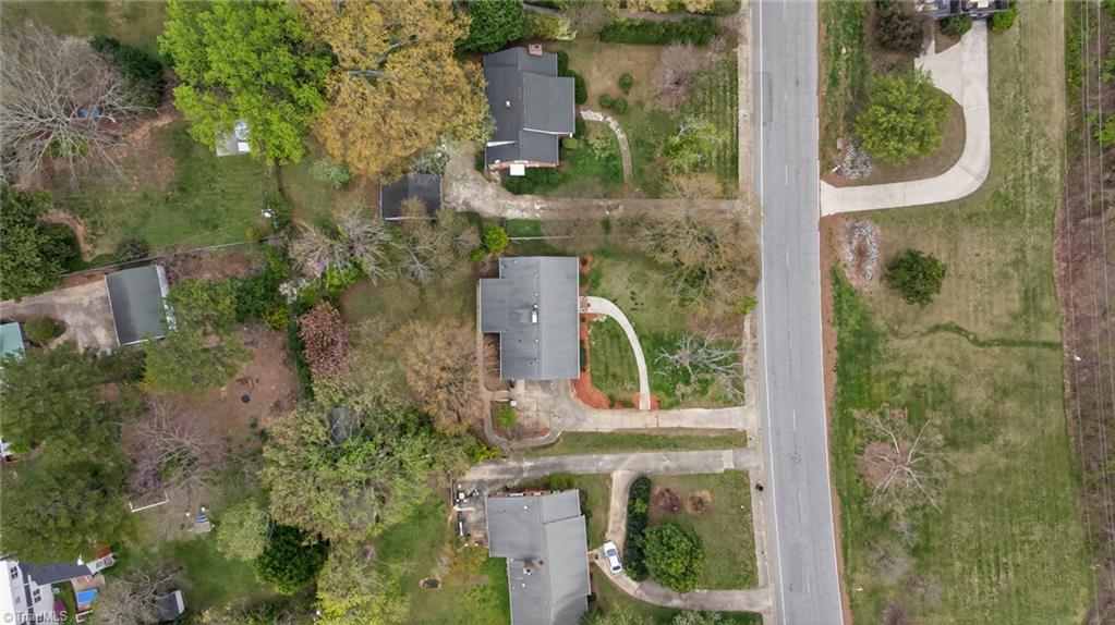 113 Green Valley Road Greensboro, NC 27403 - Photo 43 of 45