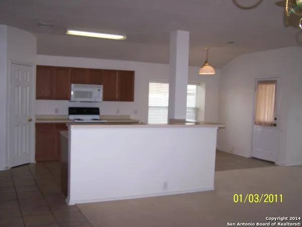 $1,695 | 15803 Borwick Lane, Selma, TX 78154