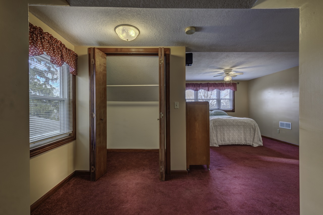1704 Fairhill Road Fort Wayne, IN 46808 - Photo 21 of 36