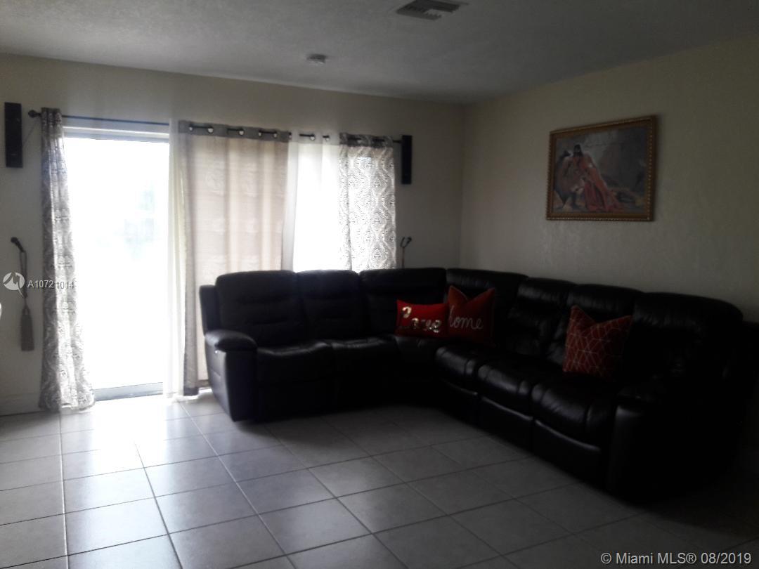 9771 Marlin Road Cutler Bay, FL 33157 - Photo 3 of 15 Gallery Image 3