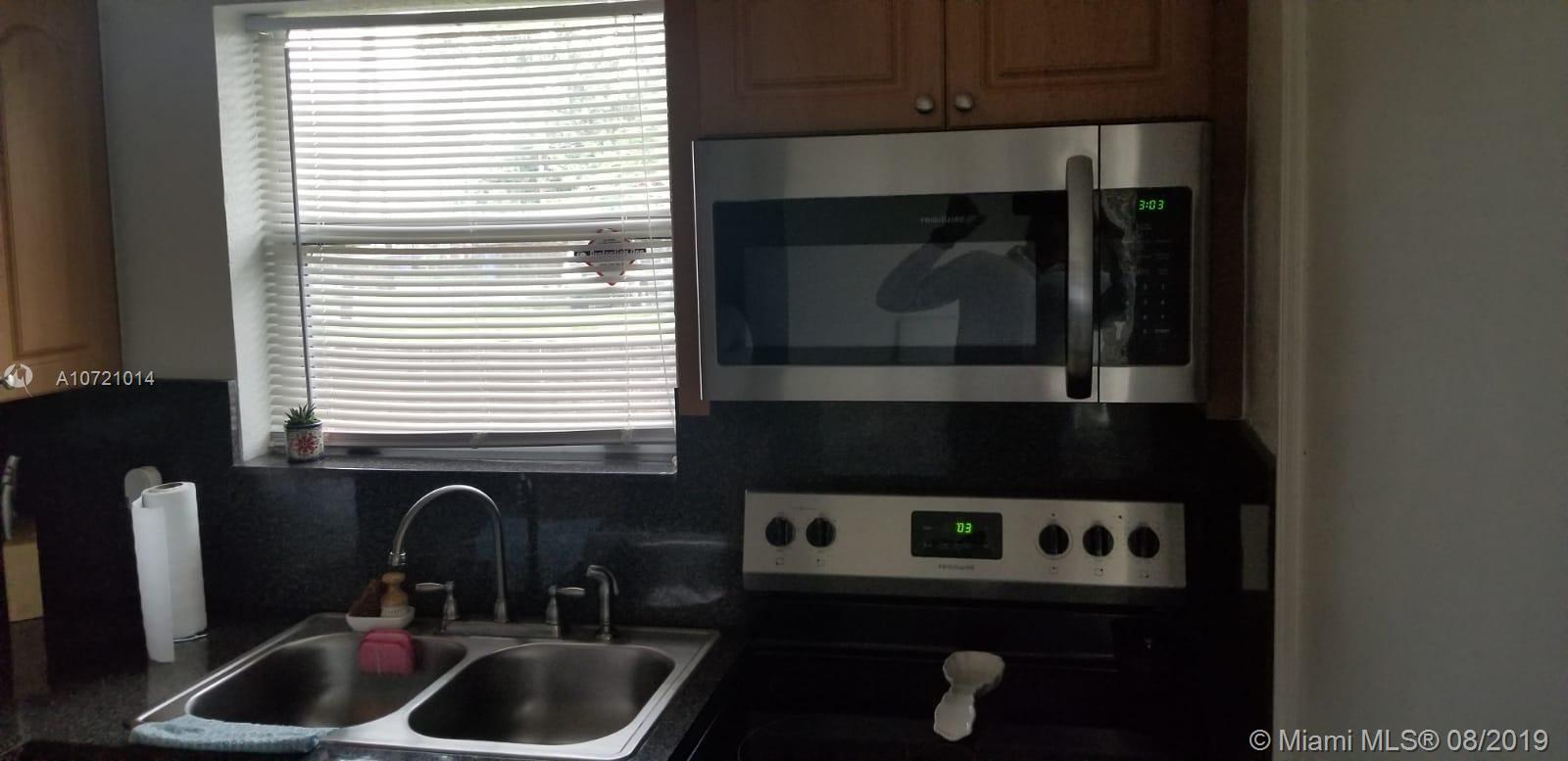 9771 Marlin Road Cutler Bay, FL 33157 - Photo 10 of 15 Gallery Image 10