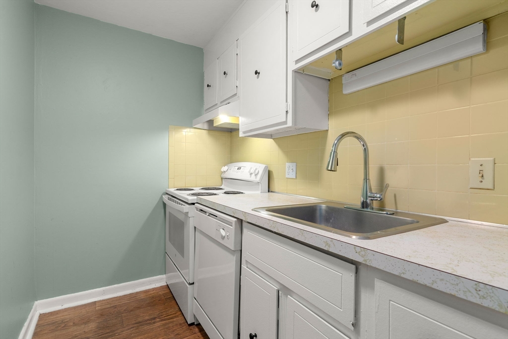 176 Maple Avenue, Unit 324 Rutland, MA 01543 - Photo 8 of 25 Gallery Image 8