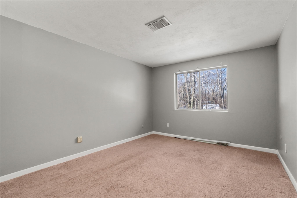 176 Maple Avenue, Unit 324 Rutland, MA 01543 - Photo 10 of 25 Gallery Image 10