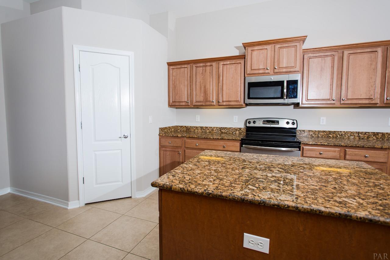 2281 Pine Hammock Road Navarre, FL 32566 - Photo 8 of 44 Gallery Image 8