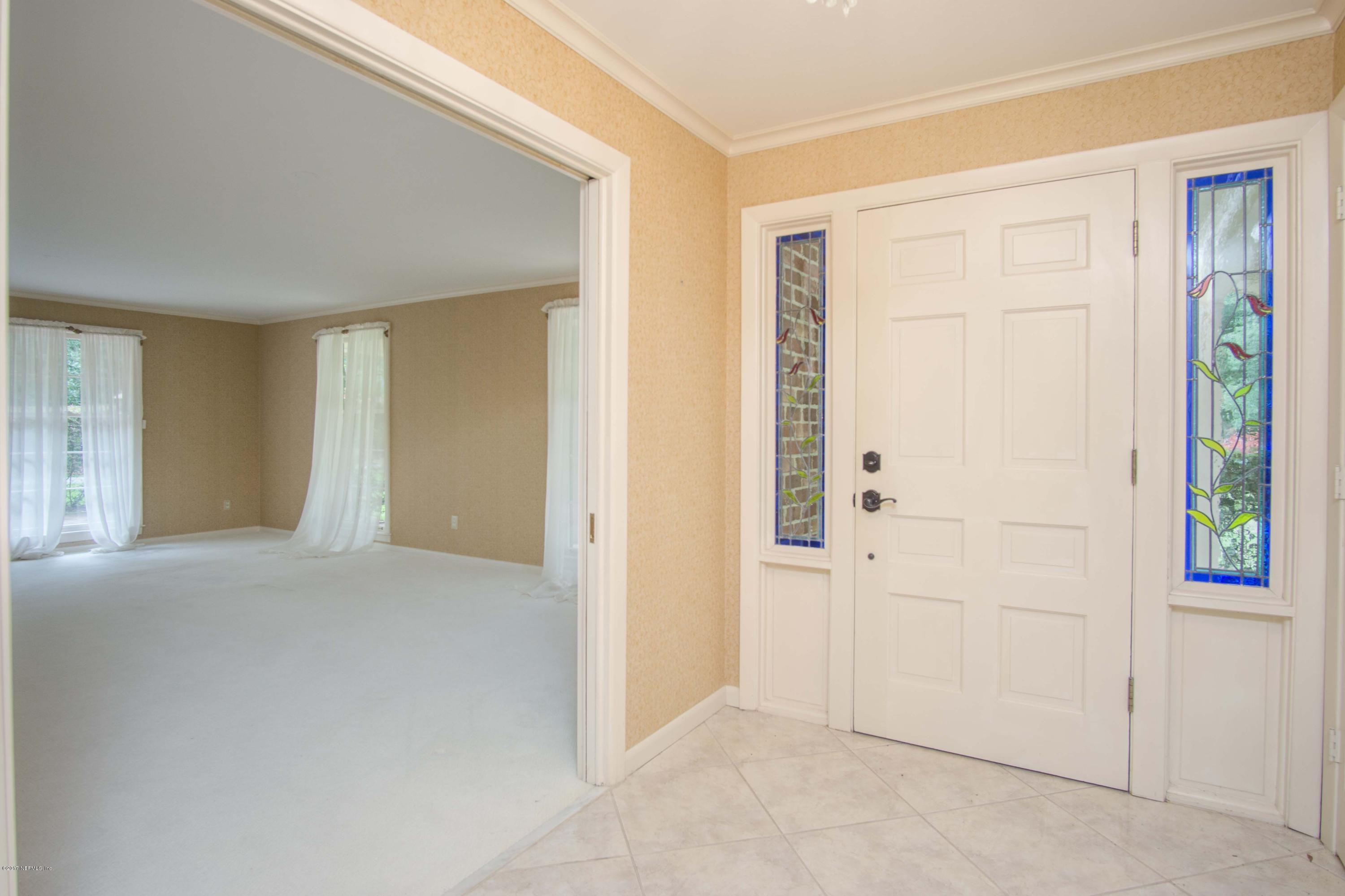 13589 Mandarin Road Jacksonville, FL 32223 - Photo 8 of 39 foyer to LR-DSC03717