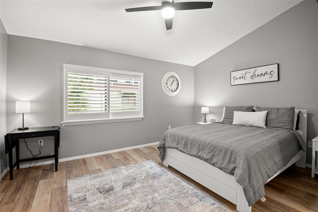 529 Sandy Hook Road Treasure Island, FL 33706 - Photo 33 of 55 a bedroom with a bed and a window
