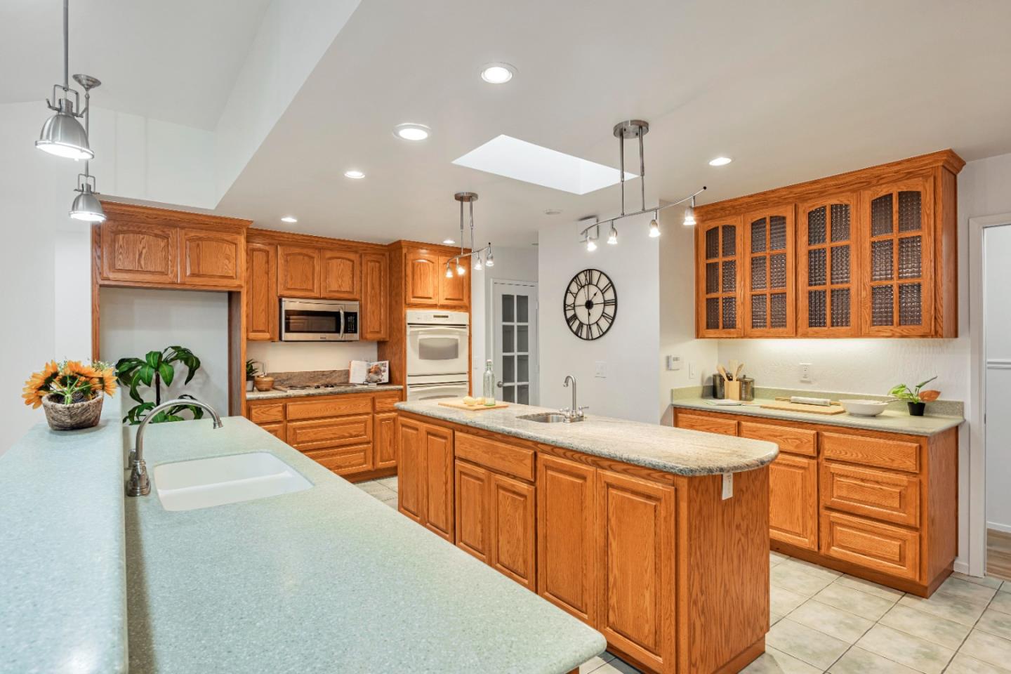 5714 Shadow Ridge Drive Castro Valley, CA 94552 - Photo 19 of 45 Gallery Image 19