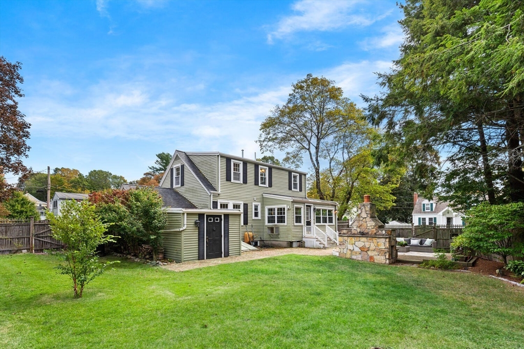 5 Elmhurst Road Stoneham, MA 02180 - Photo 27 of 29 Gallery Image 27