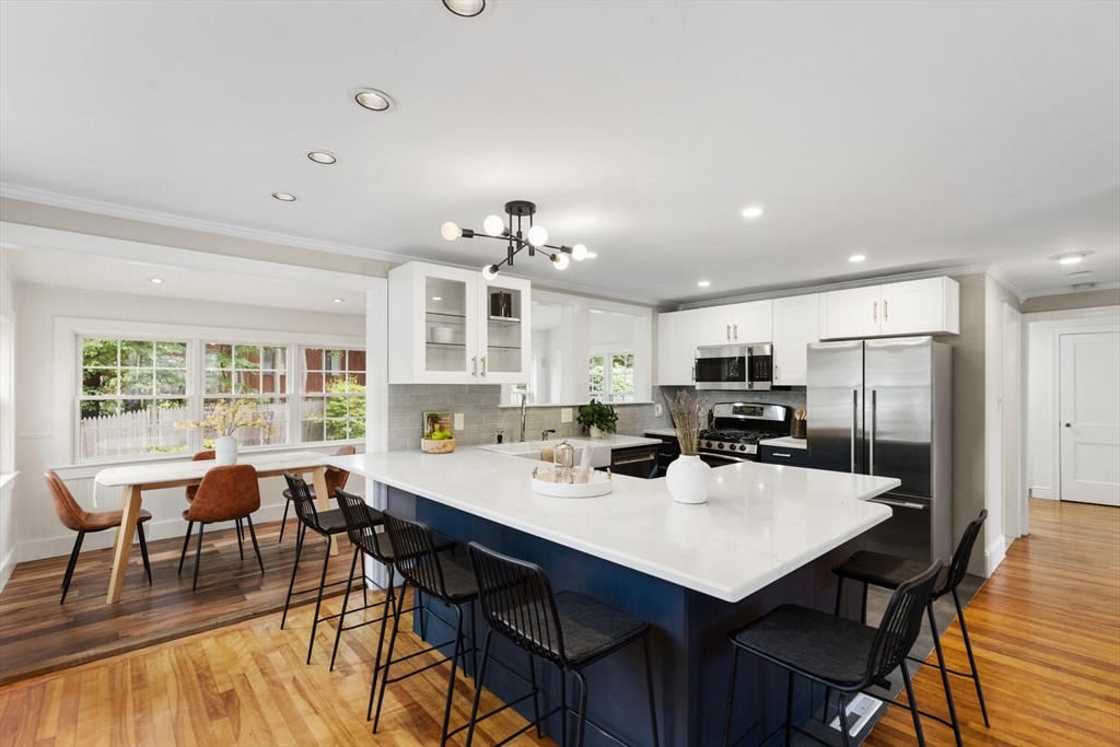 5 Elmhurst Road Stoneham, MA 02180 - Photo 6 of 29 Gallery Image 6