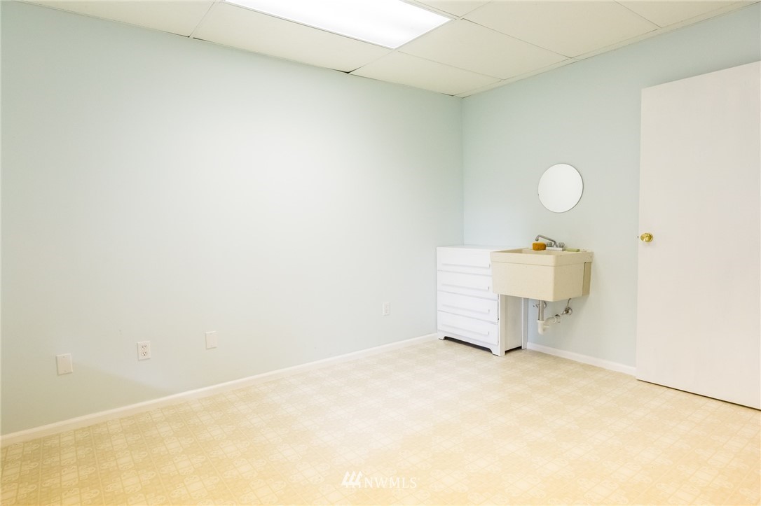 16815 Southeast 149th Street Renton, WA 98059 - Photo 19 of 25 Gallery Image 19