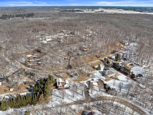 $41,000 | E2264 Meadow Valley Court, Farmington, WI 54981