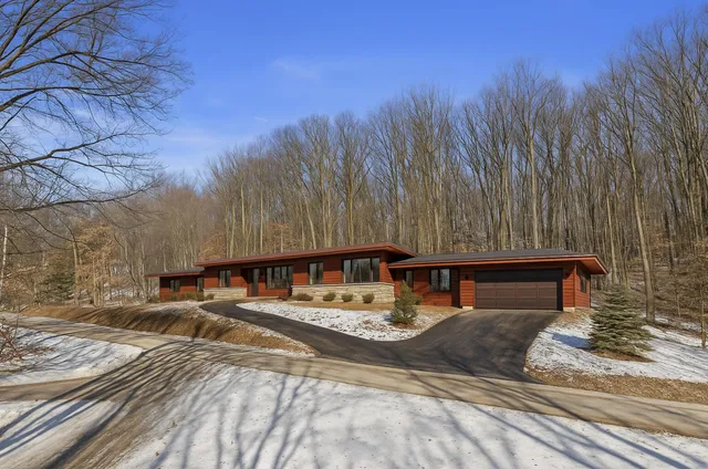 $41,000 | E2264 Meadow Valley Court, Farmington, WI 54981