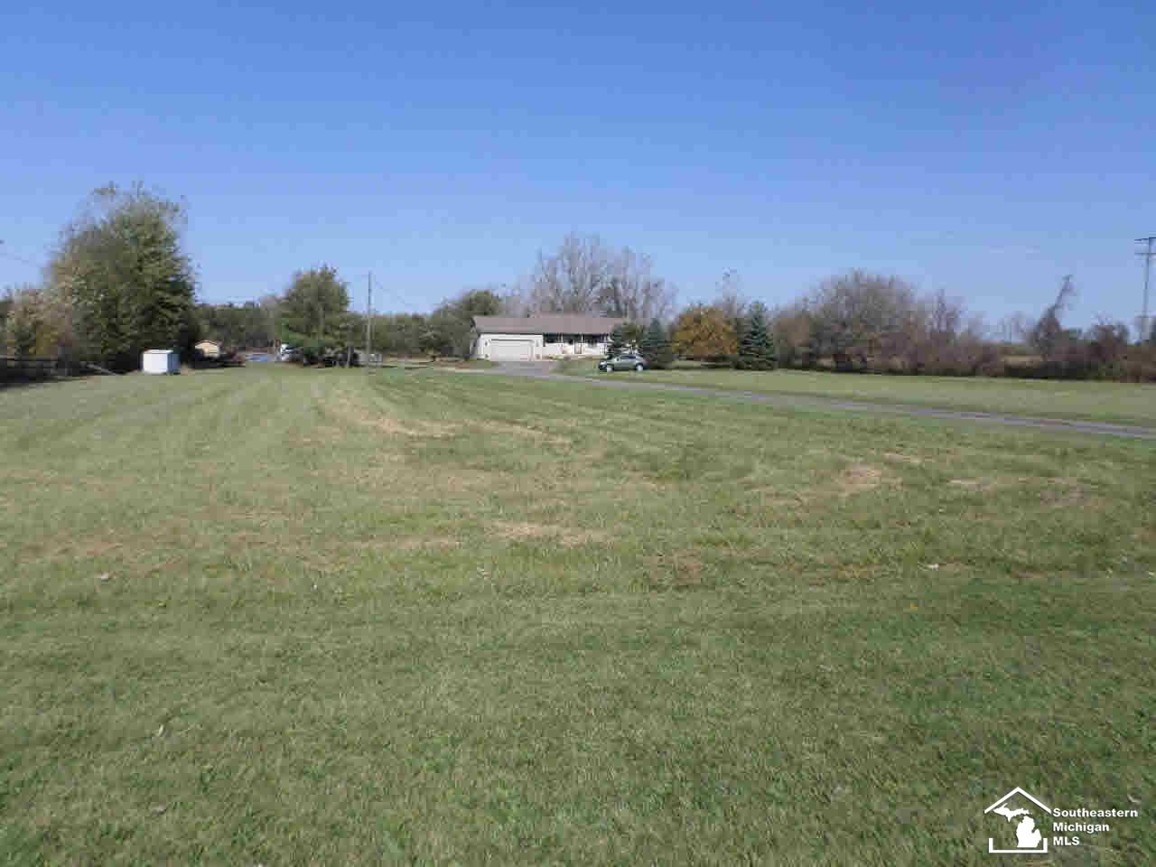 6430 Colf Road Carleton, MI 48117 - Photo 19 of 25