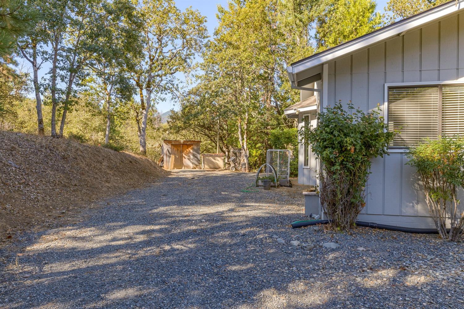 1231 Upper Applegate Road Jacksonville, OR 97530 - Photo 32 of 35 Additional Photo