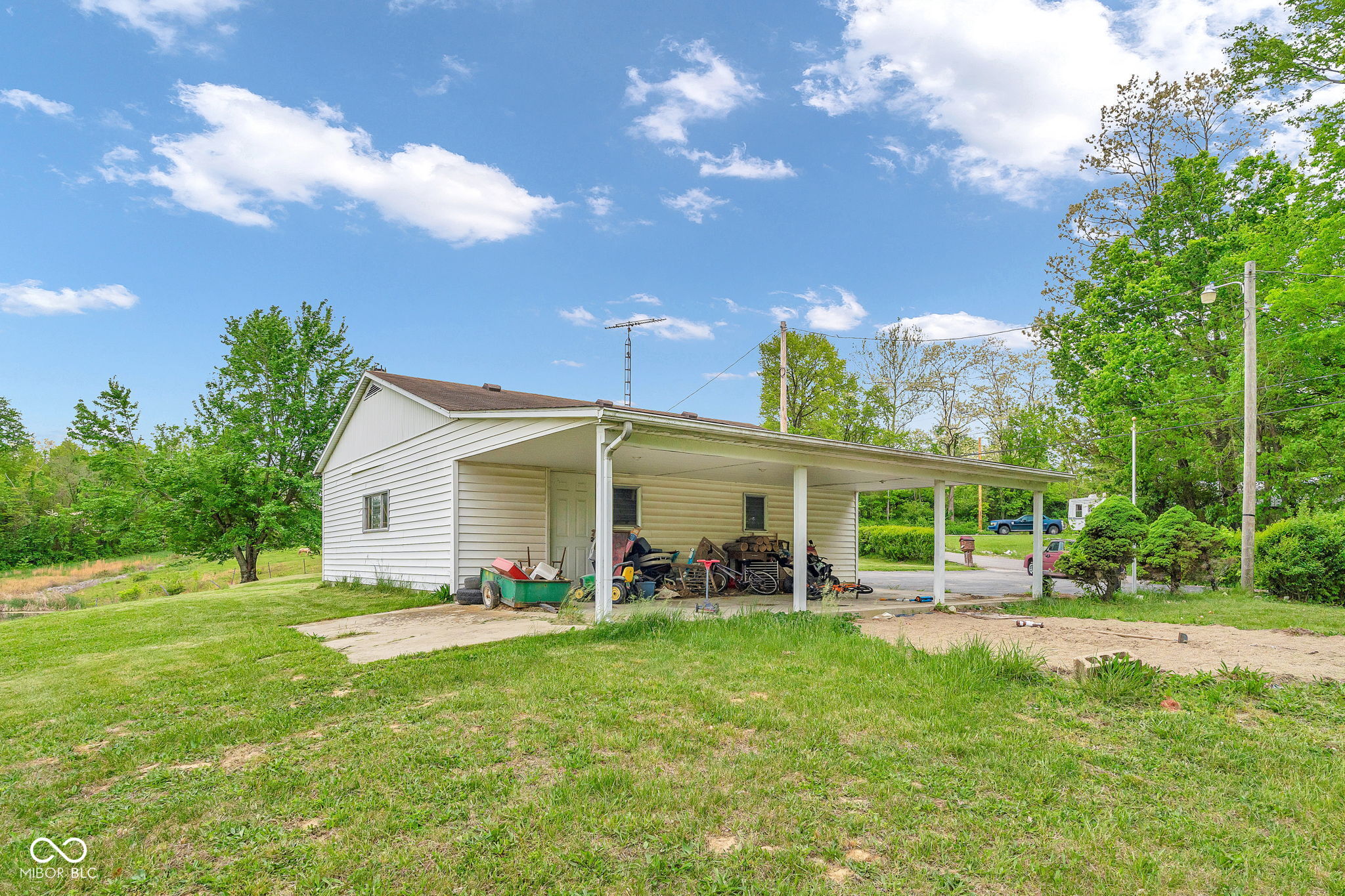 1892 Maze Road Spencer, IN 47460 - Photo 32 of 45