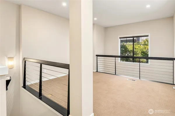 $6,200 | 10410 Northeast 12th Street, Unit 106, Bellevue, WA 98004