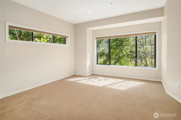 $6,200 | 10410 Northeast 12th Street, Unit 106, Bellevue, WA 98004