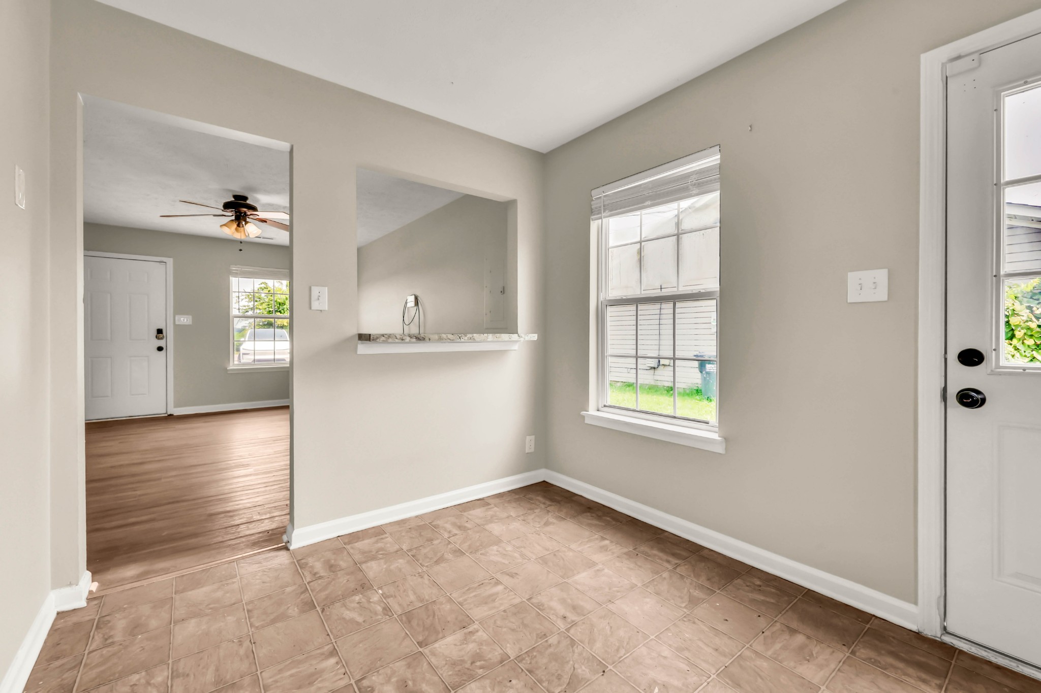 963 State Line Road Oak Grove, KY 42262 - Photo 12 of 29 Gallery Image 12