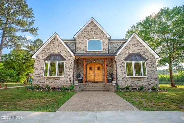 $865,000 | 13 Southern Waters Way, Forsyth, GA 31029