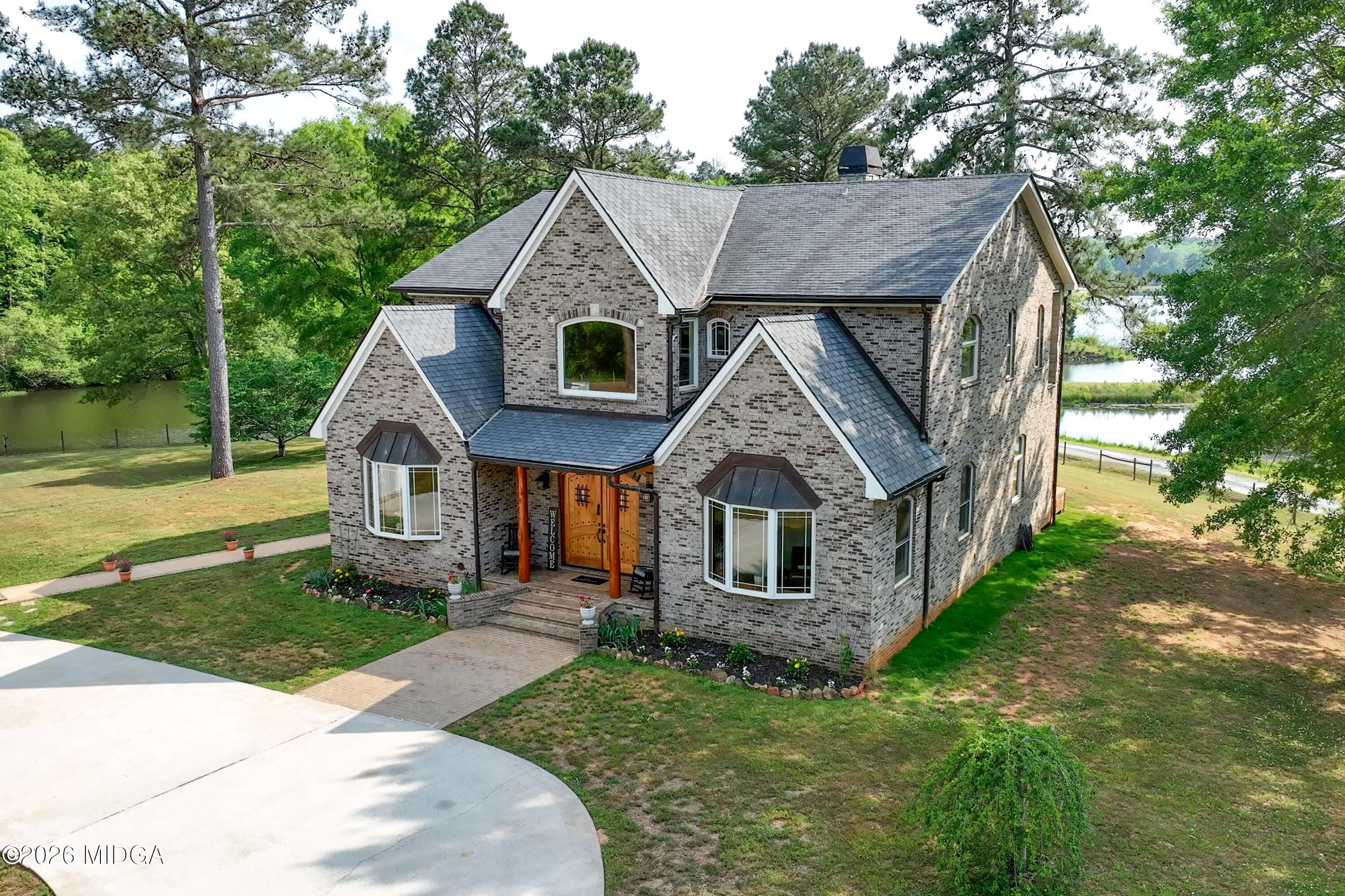 13 Southern Waters Way Forsyth, GA 31029 - Photo 4 of 112 13 Southern Waters Way-97
