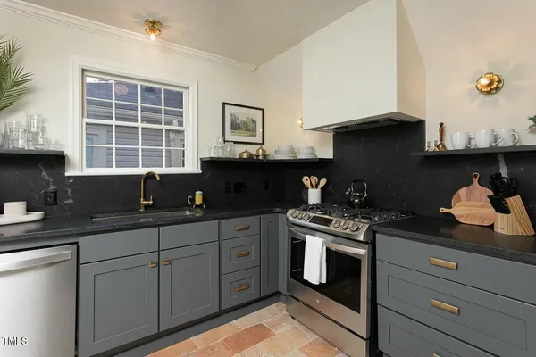 $2,500 | 821 North Buchanan Boulevard, Unit B, Durham, NC 27701