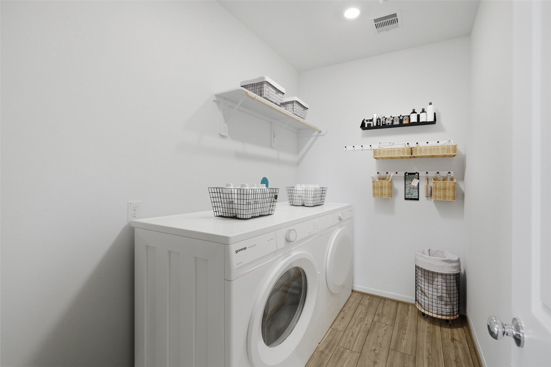 26703 Plain Glee Street Hockley, TX 77447 - Photo 24 of 34 a utility room with dryer and washer