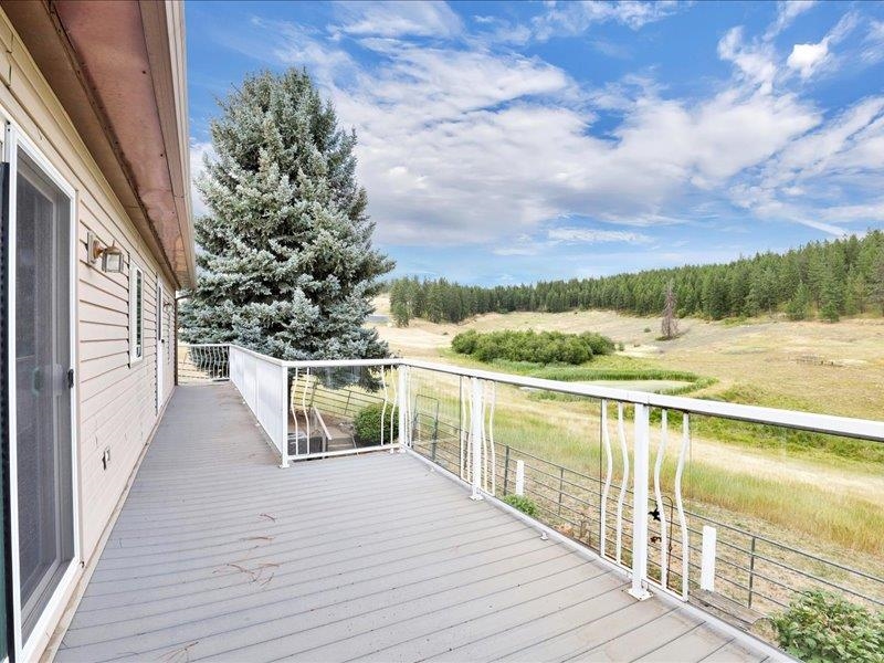 26026 North Madison Road Chattaroy, WA 99003 - Photo 28 of 43