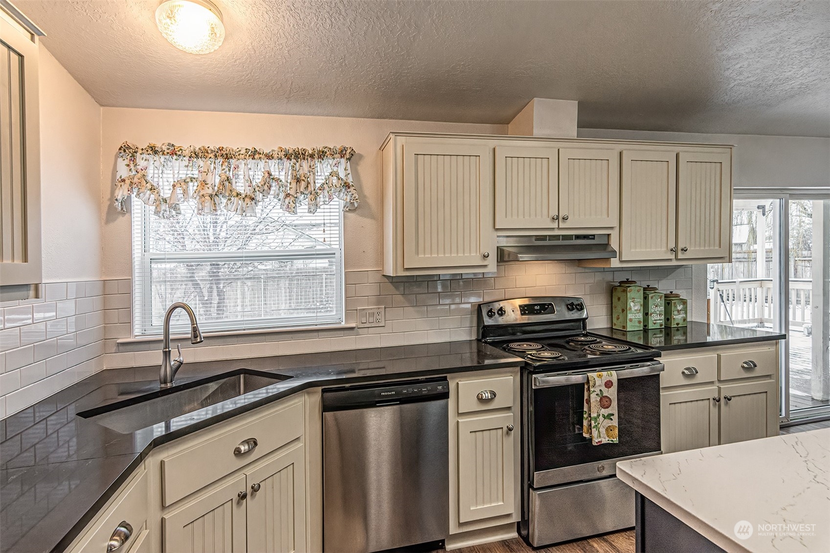 115 Merrill Road Walla Walla, WA 99362 - Photo 8 of 33 Gallery Image 8