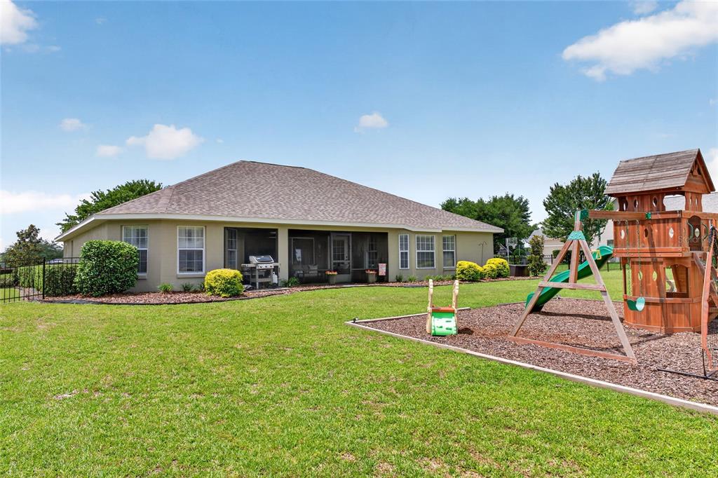 3903 Southeast 38th Loop Ocala, FL 34480 - Photo 32 of 36