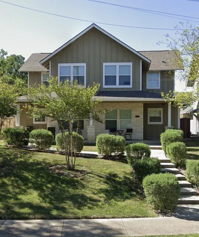 $1,595 | 607 Pecan Avenue, Unit 1, Round Rock, TX 78664