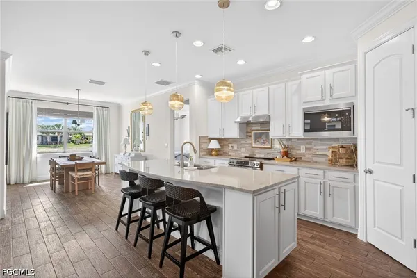 $499,000 | 10825 Dennington Road, Fort Myers, FL 33913