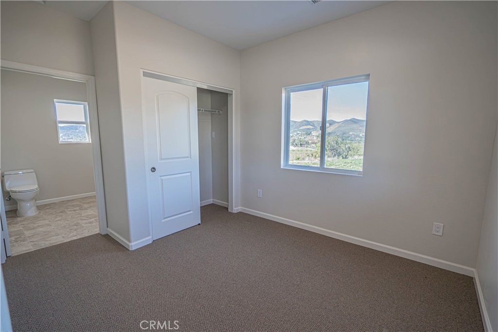 10540 Darling Road Agua Dulce, CA 91390 - Photo 18 of 56 Guest bedroom