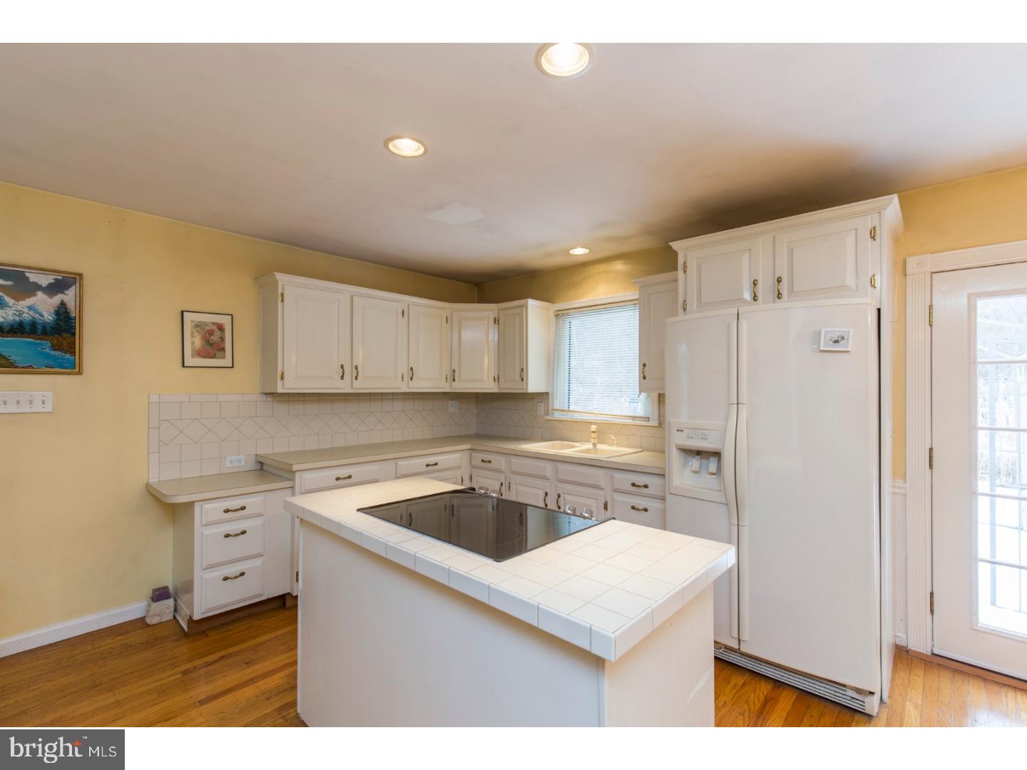 1110 Hopewell Road Downingtown, PA 19335 - Photo 6 of 25 Gallery Image 6