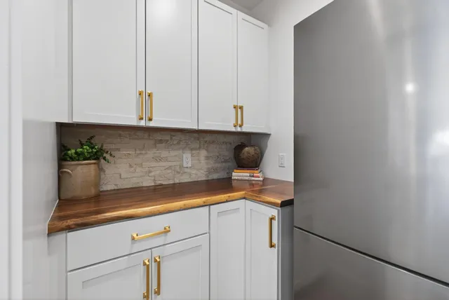 $2,097,000 | 531 Abbott Road, Acton, ME 04001