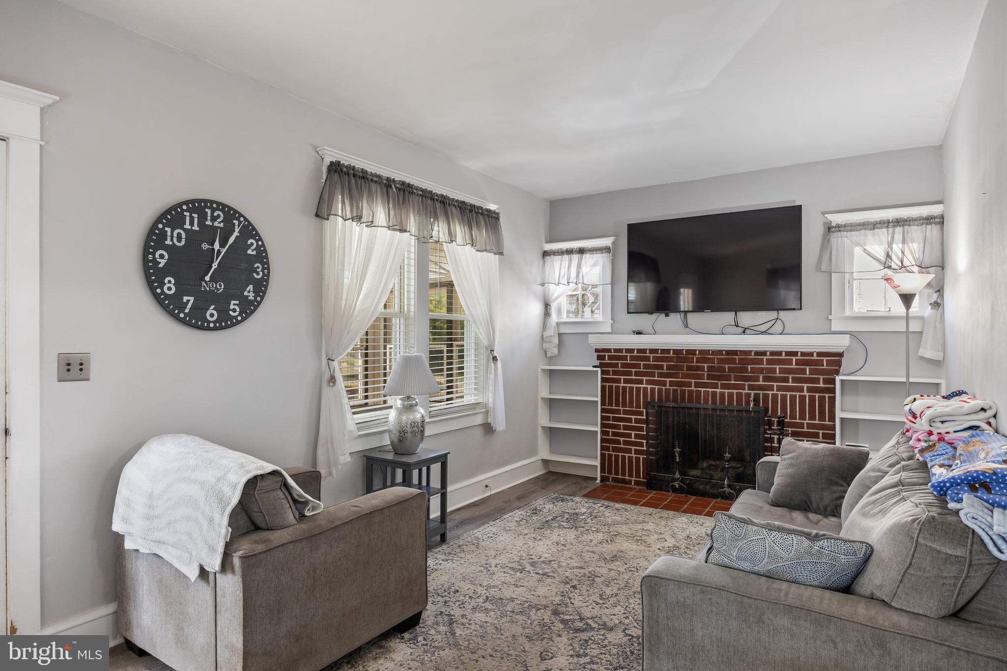 649 Bridgeboro Street Riverside, NJ 08075 - Photo 6 of 29