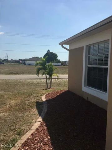 $350,000 | Undisclosed Address, Cape Coral, FL 33993